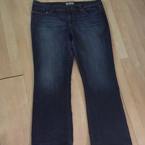 L.e.i Ashley slim boot size 21